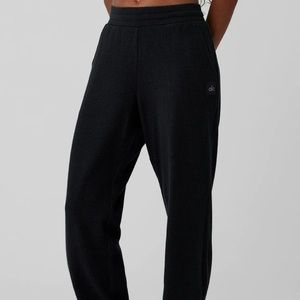 ALO Waffle Weekend Escape Jogger